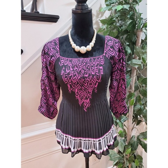 Nicole Miller Women's Black & Pink Pleated Square Neck 3/4 Sleeve Top Blouse 6 - Picture 1 of 15